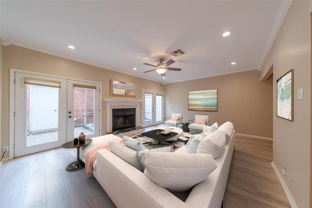 2444 Bering Drive #2444, Houston, Texas image 1