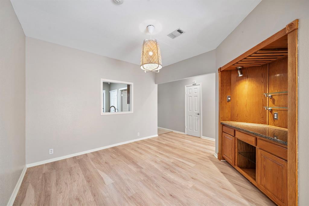 2444 Bering Drive #2444, Houston, Texas image 4