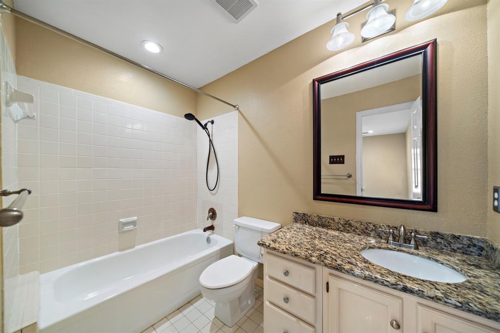 2444 Bering Drive #2444, Houston, Texas image 12