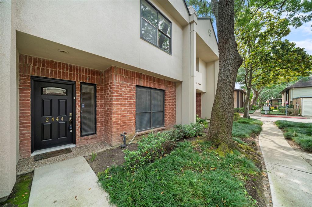 2444 Bering Drive #2444, Houston, Texas image 5
