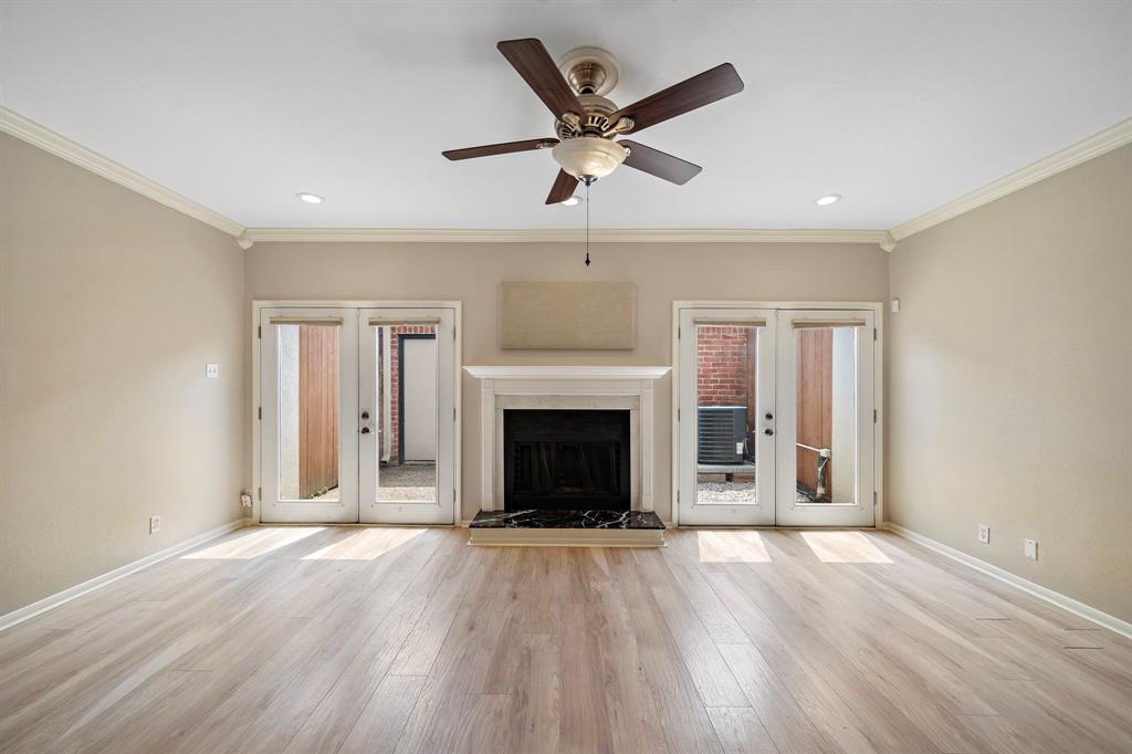 2444 Bering Drive #2444, Houston, Texas image 2