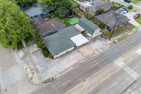 A home in Pasadena