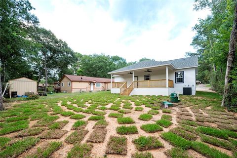 A home in Willis