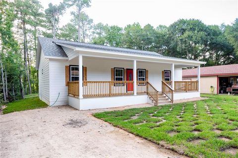 A home in Willis