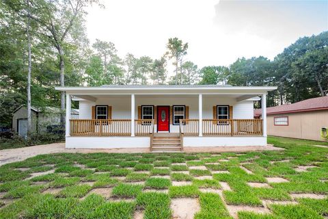 A home in Willis