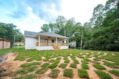 A home in Willis