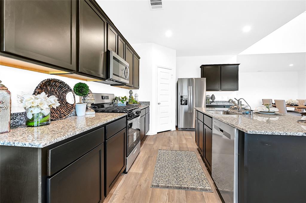 5615 Olive Park Lane Court, Rosenberg, Texas image 12