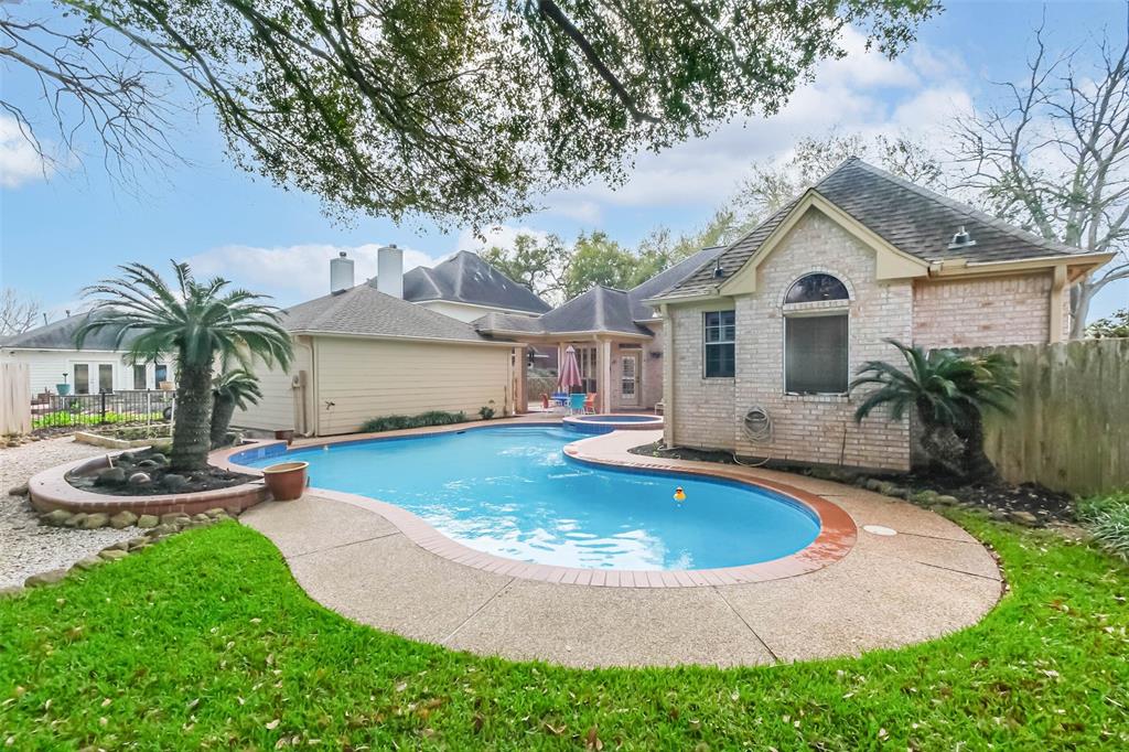 property-search 3 4514 Wickby Street