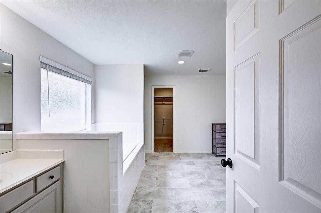 17814 Placid Oak Court, Cypress, Texas image 19