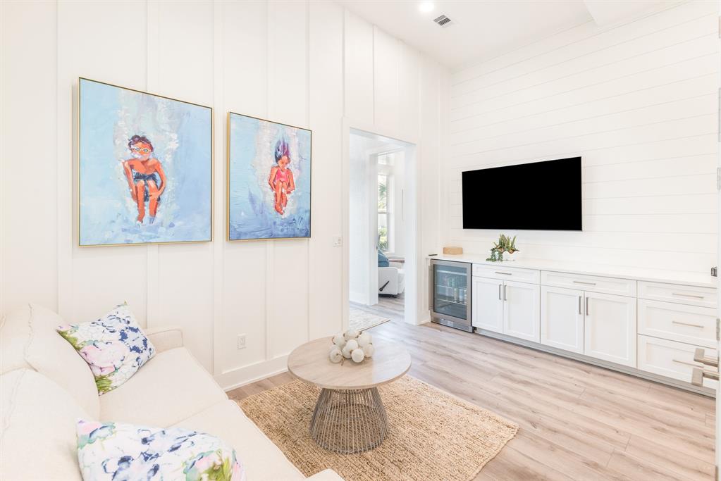 201 Lakeshore Street, Port Aransas, Texas image 6