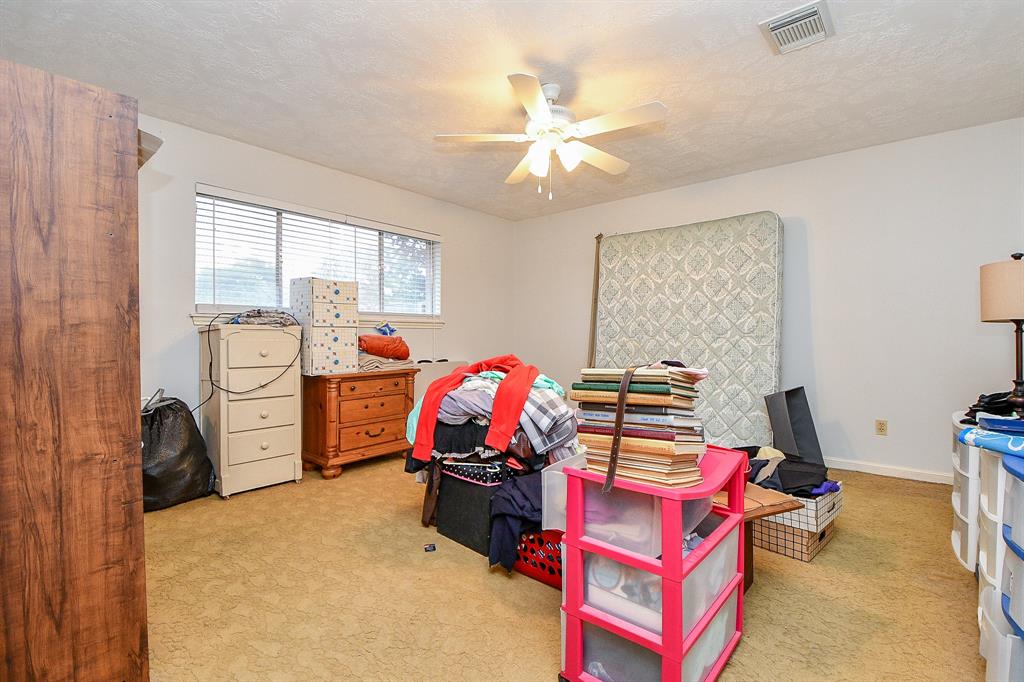 11702 N Petersham Drive, Houston, Texas image 16