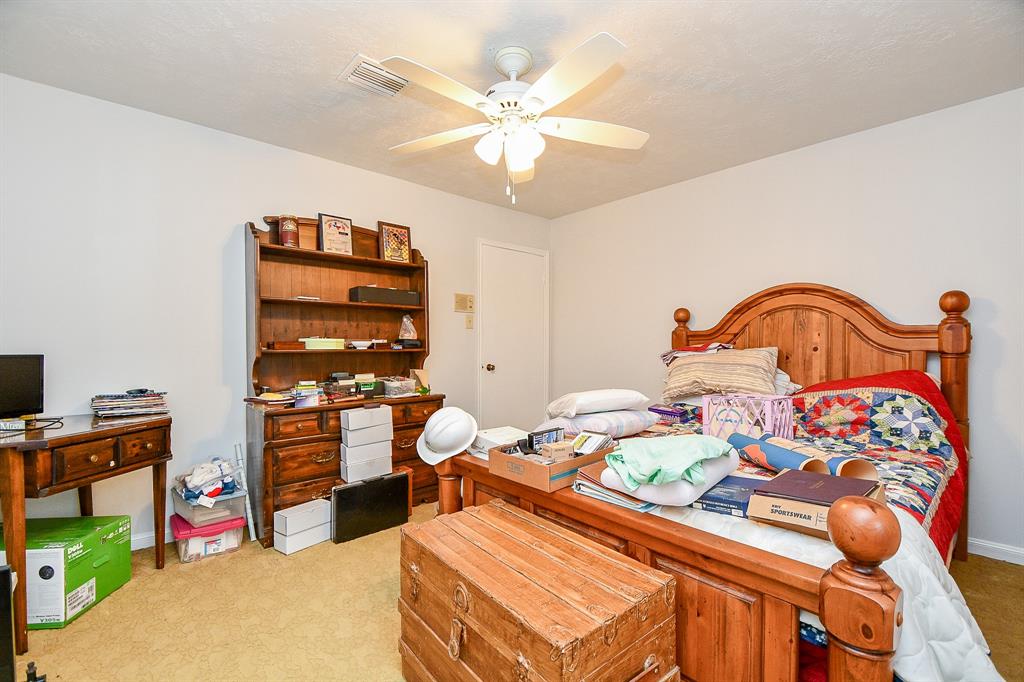 11702 N Petersham Drive, Houston, Texas image 22