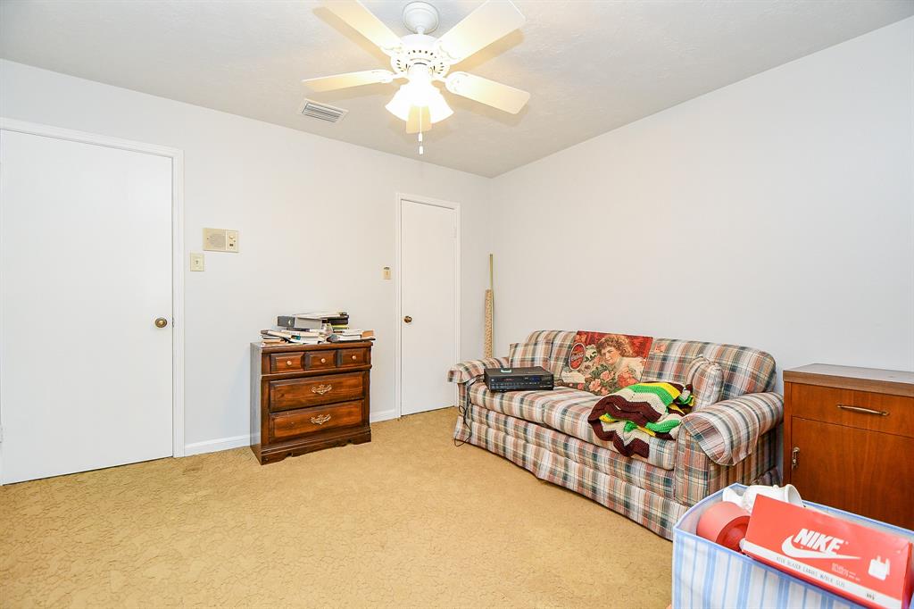 11702 N Petersham Drive, Houston, Texas image 24