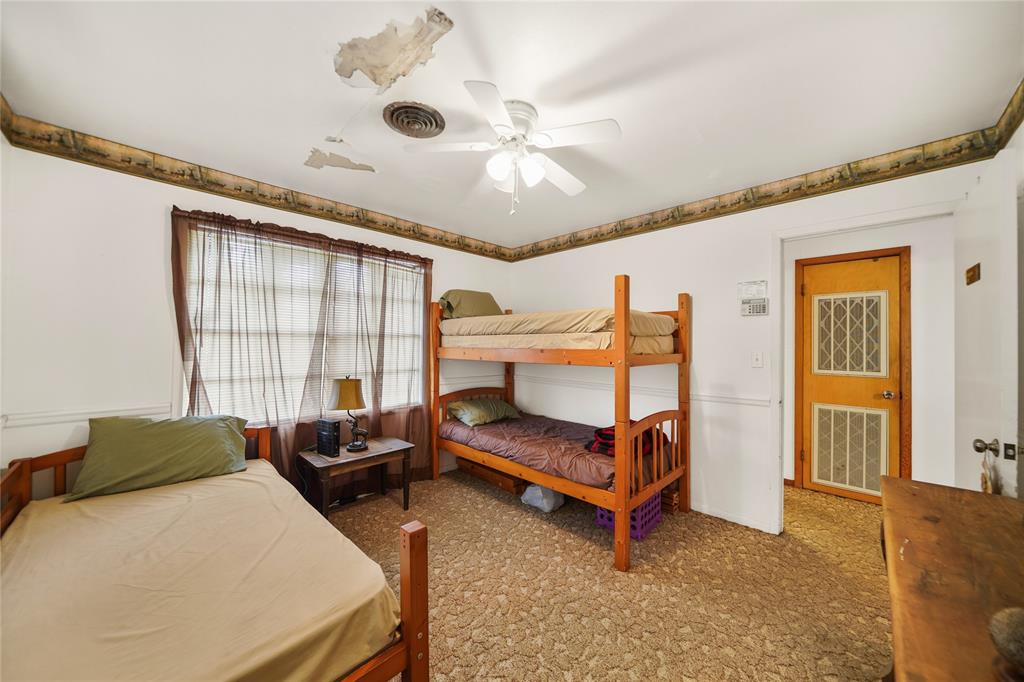 1605 E Main Street, Eagle Lake, Texas image 10