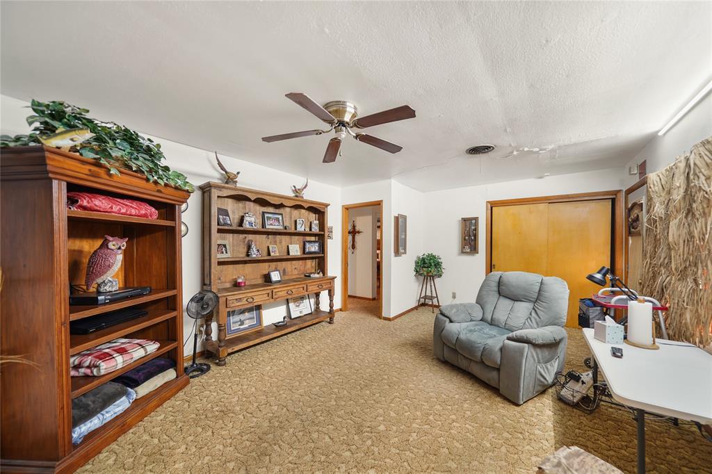 1605 E Main Street, Eagle Lake, Texas image 8