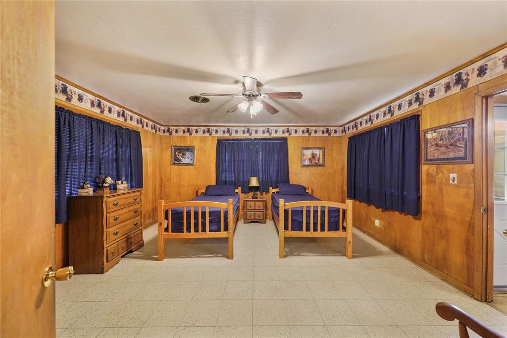 1605 E Main Street, Eagle Lake, Texas image 18