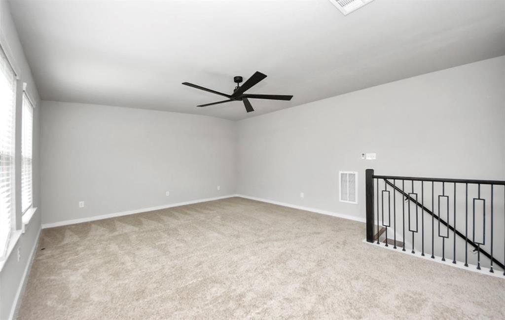 502 Magnetic Hill Drive, Crosby, Texas image 18