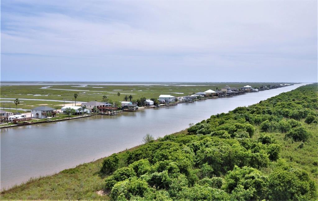 Fm 2031 Beach Road, Matagorda, Texas image 2