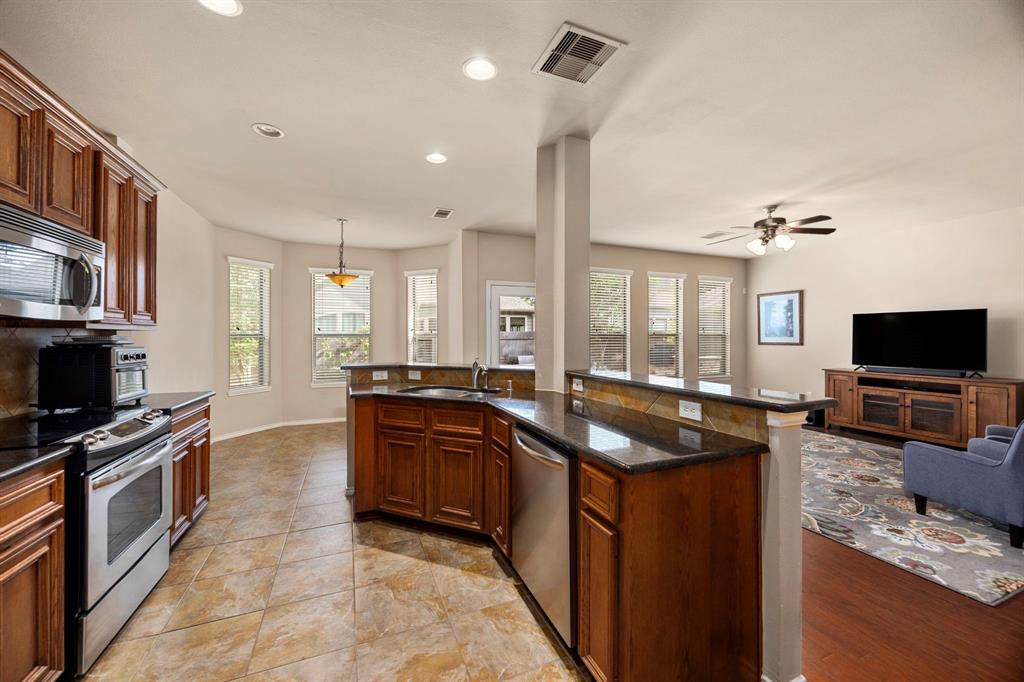 6018 Tenton Park Lane, Houston, Texas image 13