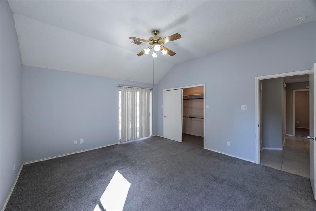 9402 Calwood Circle, Spring, Texas image 14
