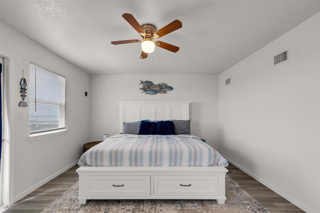 2183 Beachcomber Drive, Kemah, Texas image 14