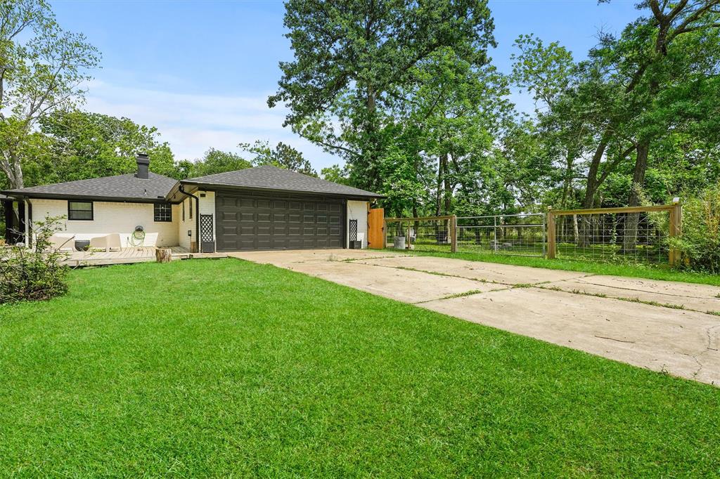 1108 Myrtlewood Drive, Friendswood, Texas image 23
