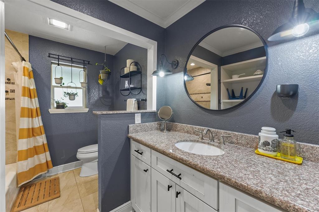 1108 Myrtlewood Drive, Friendswood, Texas image 13