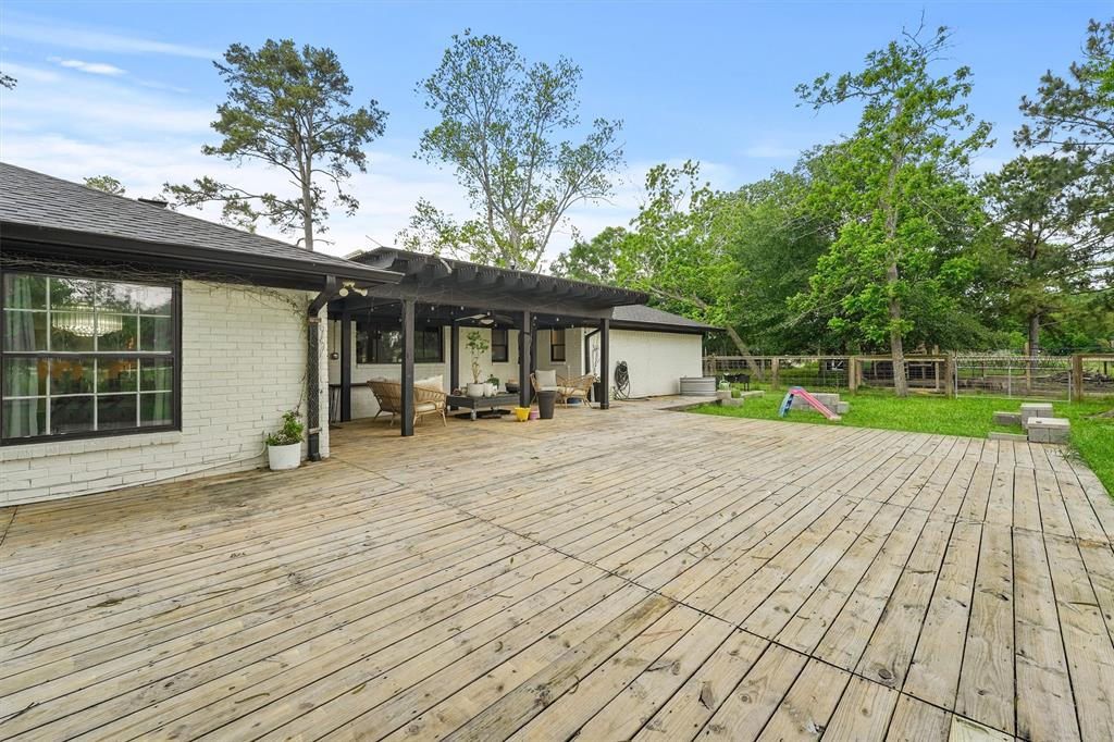 1108 Myrtlewood Drive, Friendswood, Texas image 22