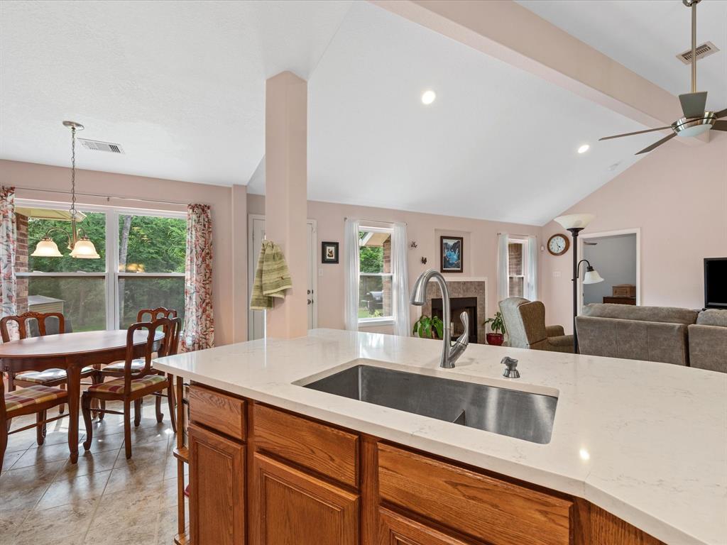 605 Pelican Street, Magnolia, Texas image 13