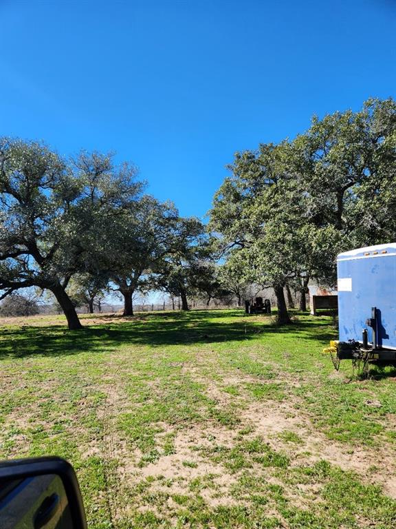 5363 E Us Hwy 90, Waelder, Texas image 8