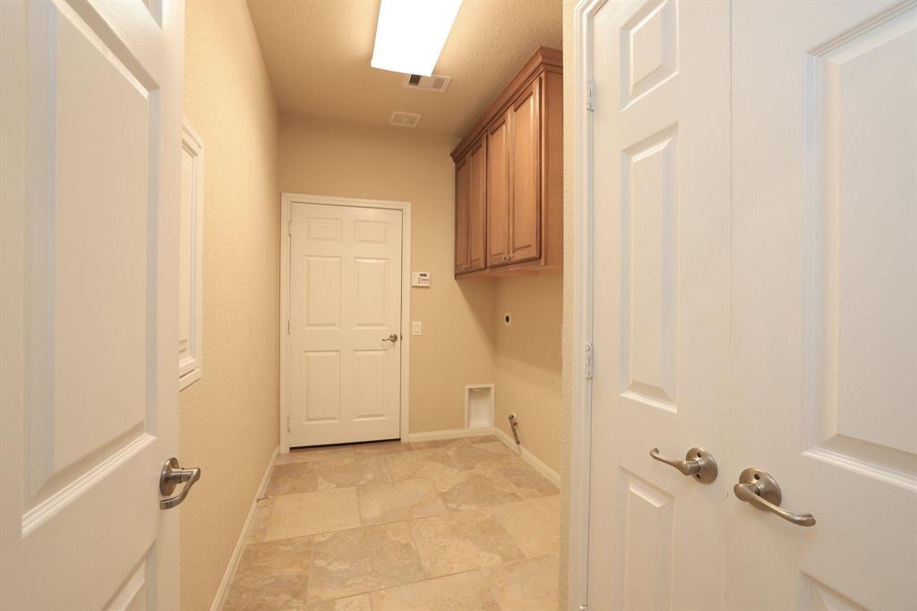 19223 Blue Cove Court, Cypress, Texas image 15