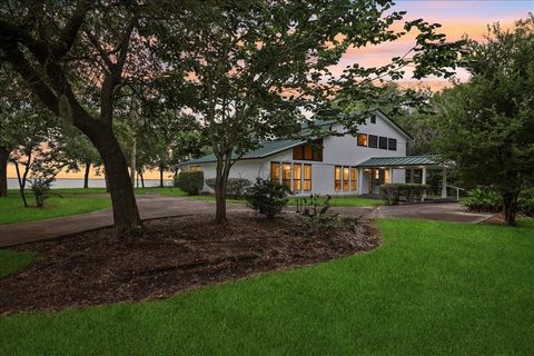 3533 Fm 563 Anahuac TX 77514