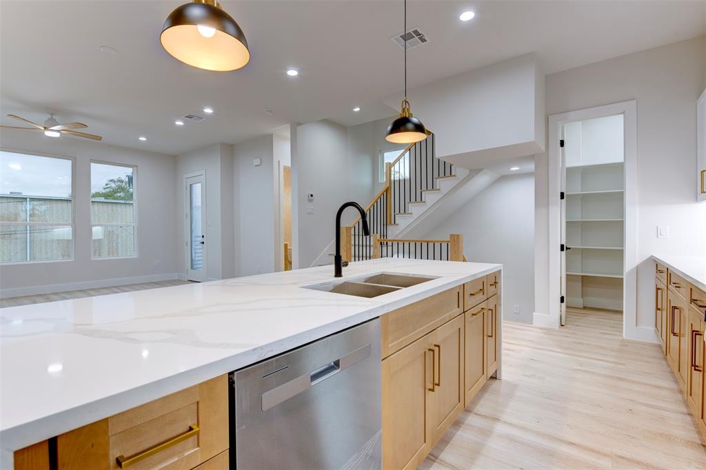 1308 Evelyn Street, Houston, Texas image 4