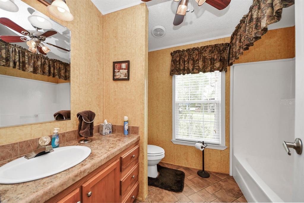 17036 Ranch Court, New Caney, Texas image 17