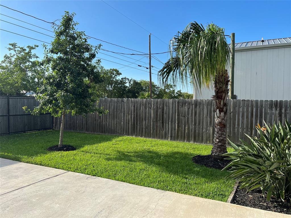 311 8th Street, San Leon, Texas image 14