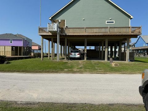 A home in Crystal Beach