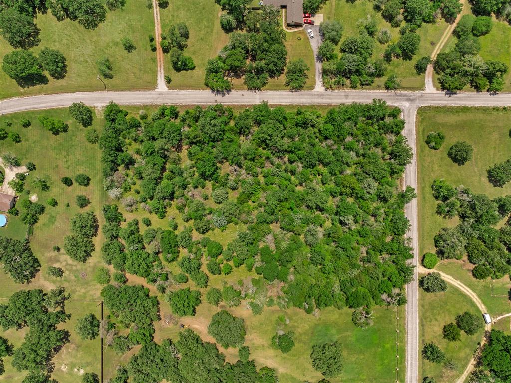 0000 Whispering Oaks Drive, College Station, Texas image 2