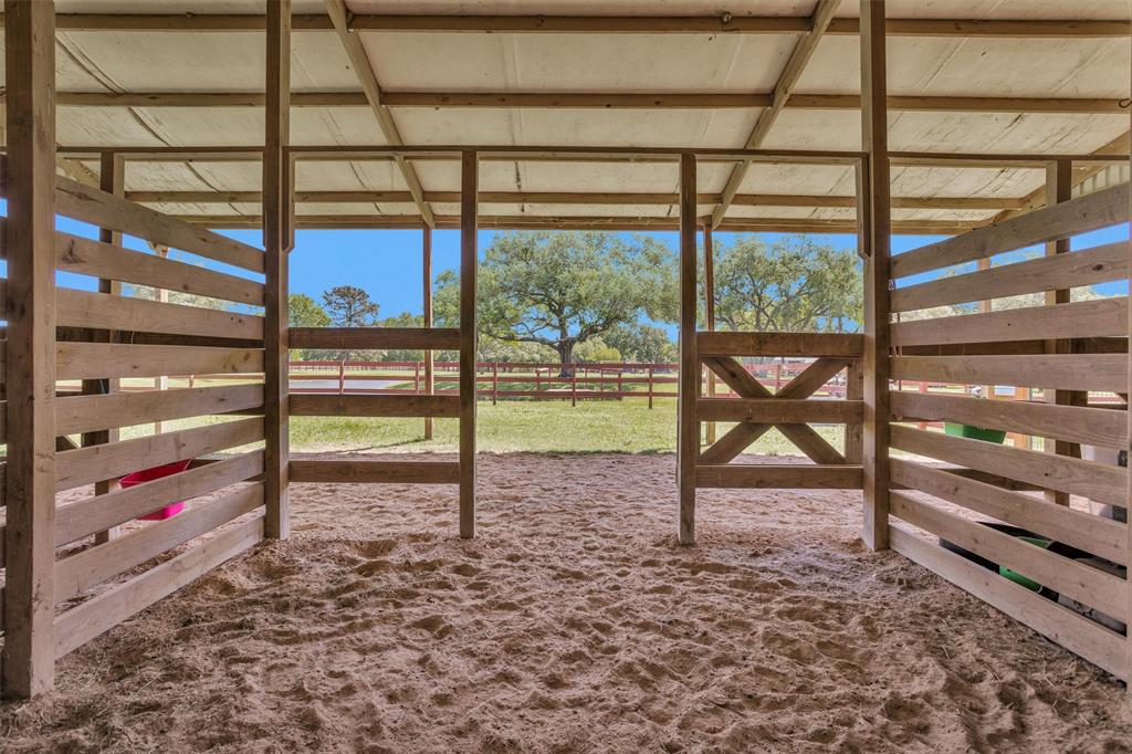 29210 Walker Lane Ln, Fulshear, Texas image 14