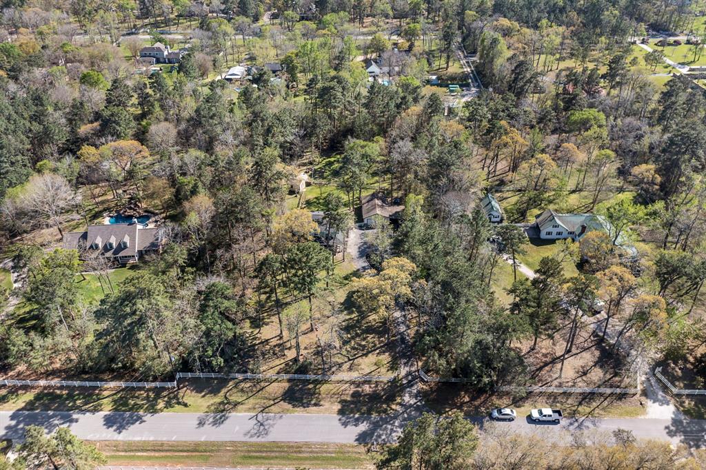 9219 Sendera Drive, Magnolia, Texas image 25
