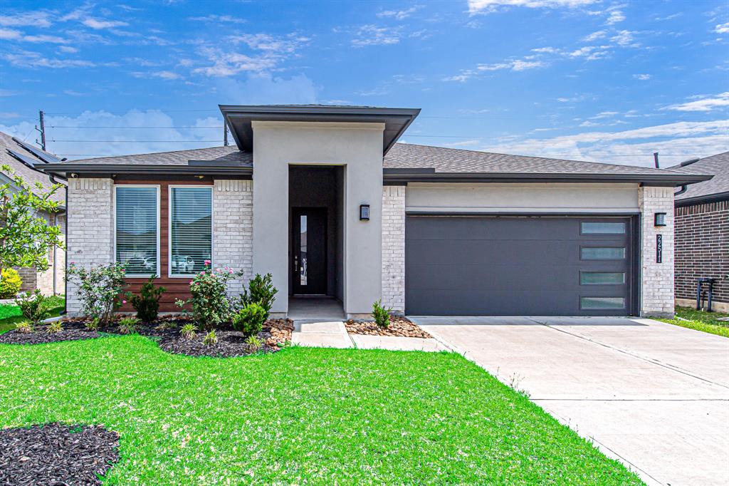 22511 Petrizzi Lane, Katy, Texas image 1