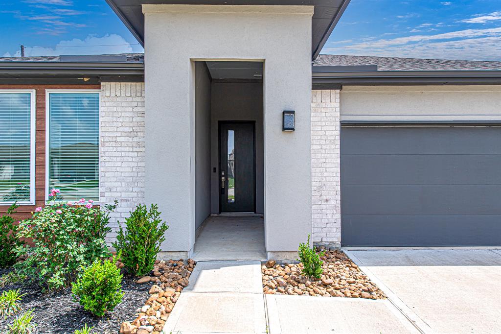 22511 Petrizzi Lane, Katy, Texas image 4