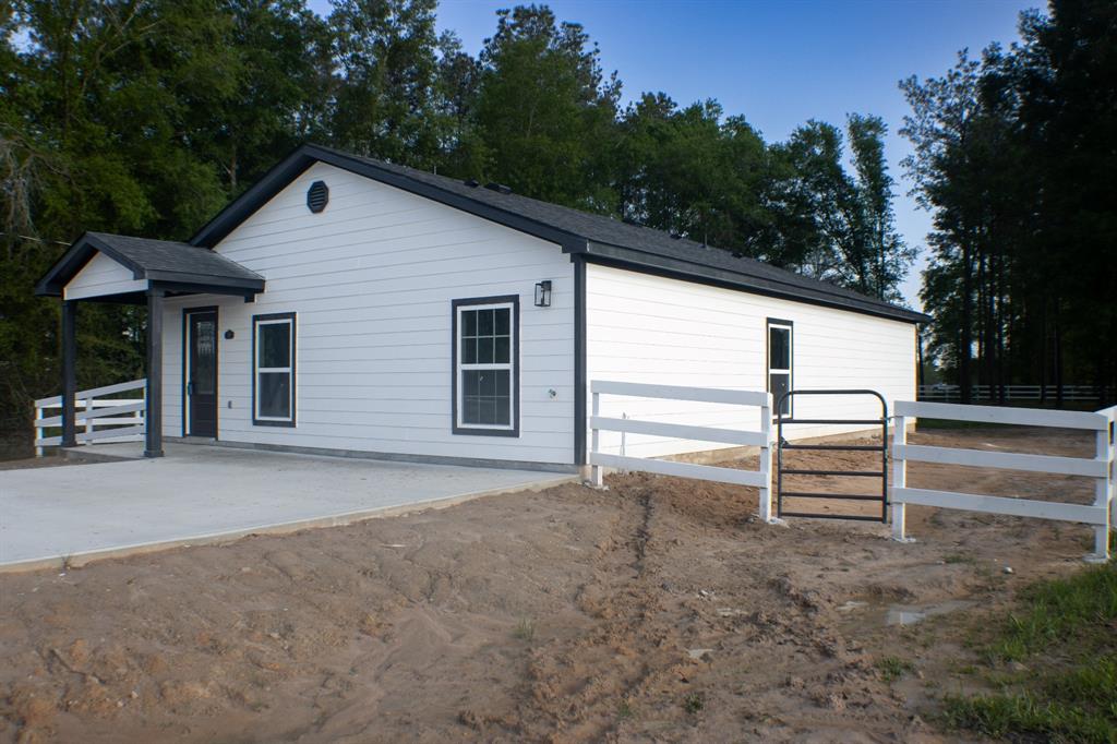 369 Road 5116 Road, Cleveland, Texas image 3