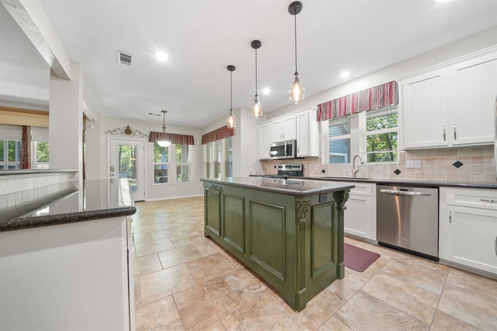 11718 Creek View Lane