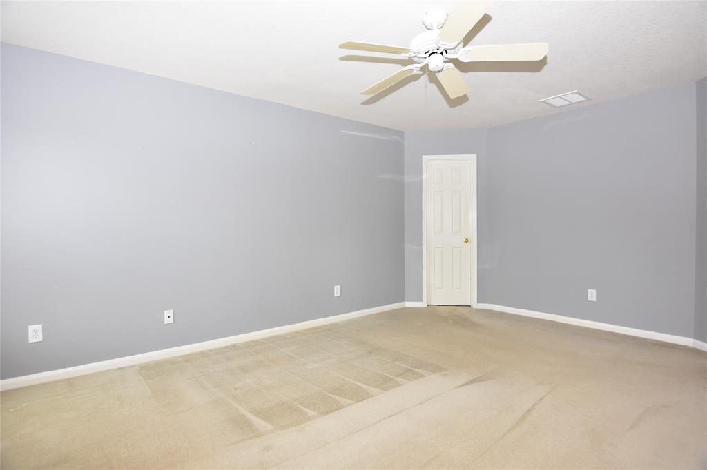 9619 Babbling Spring Court, Tomball, Texas image 16