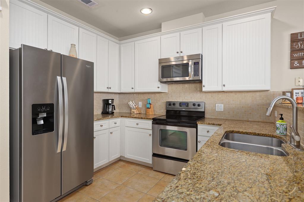 4221 Grassy Pointe Drive #103, Galveston, Texas image 13