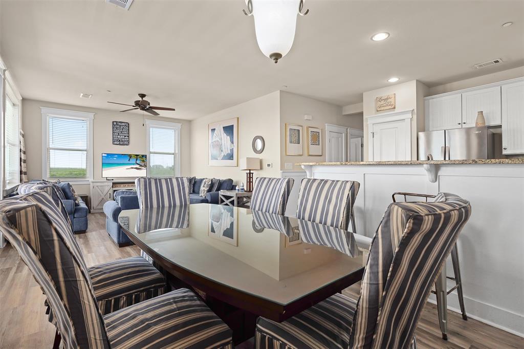 4221 Grassy Pointe Drive #103, Galveston, Texas image 10