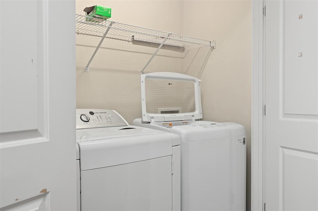 4221 Grassy Pointe Drive #103, Galveston, Texas image 23