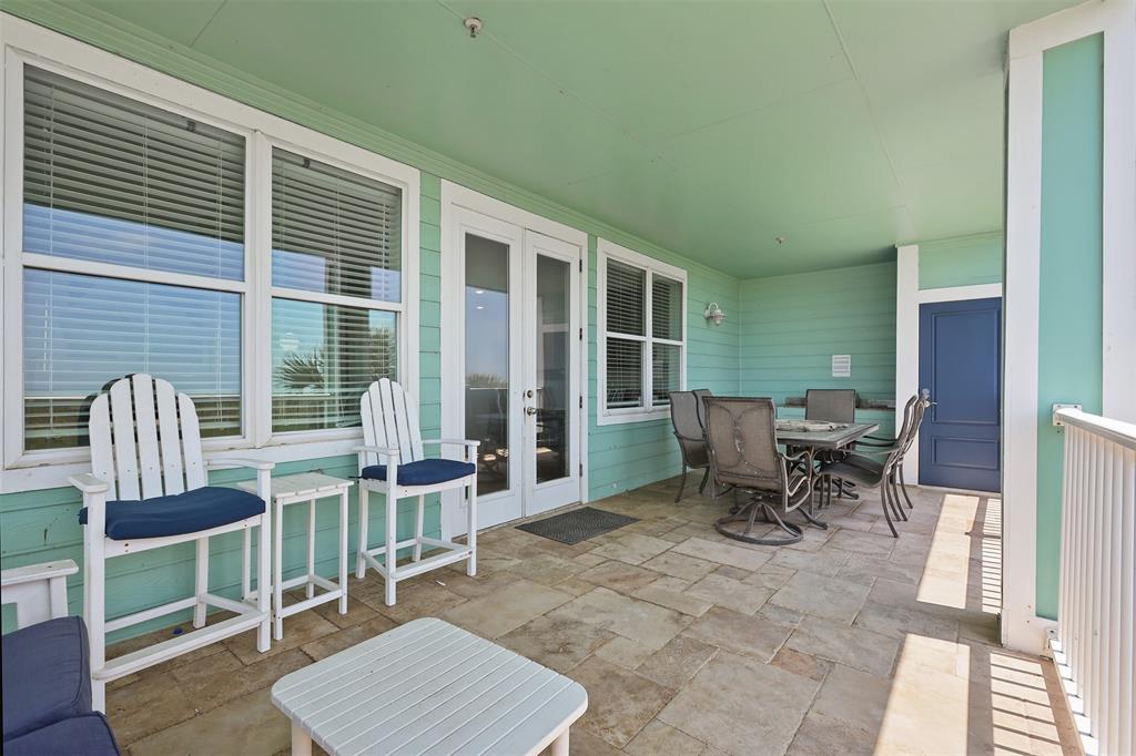 4221 Grassy Pointe Drive #103, Galveston, Texas image 2