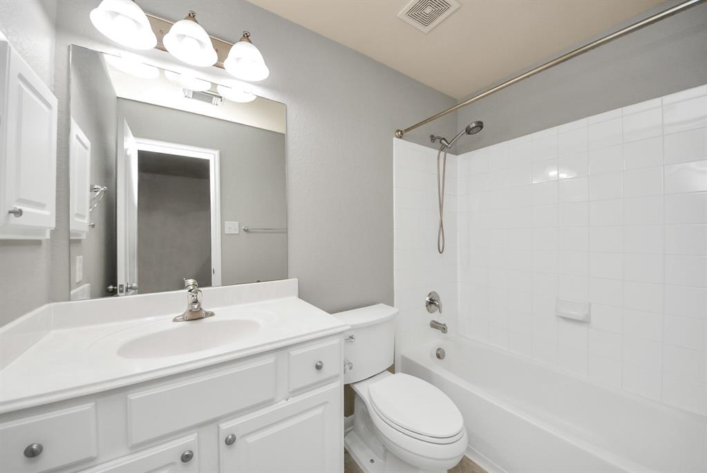 7303 Lennox Woods, Missouri City, Texas image 37