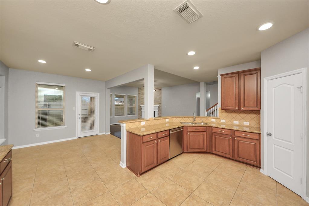 7303 Lennox Woods, Missouri City, Texas image 17